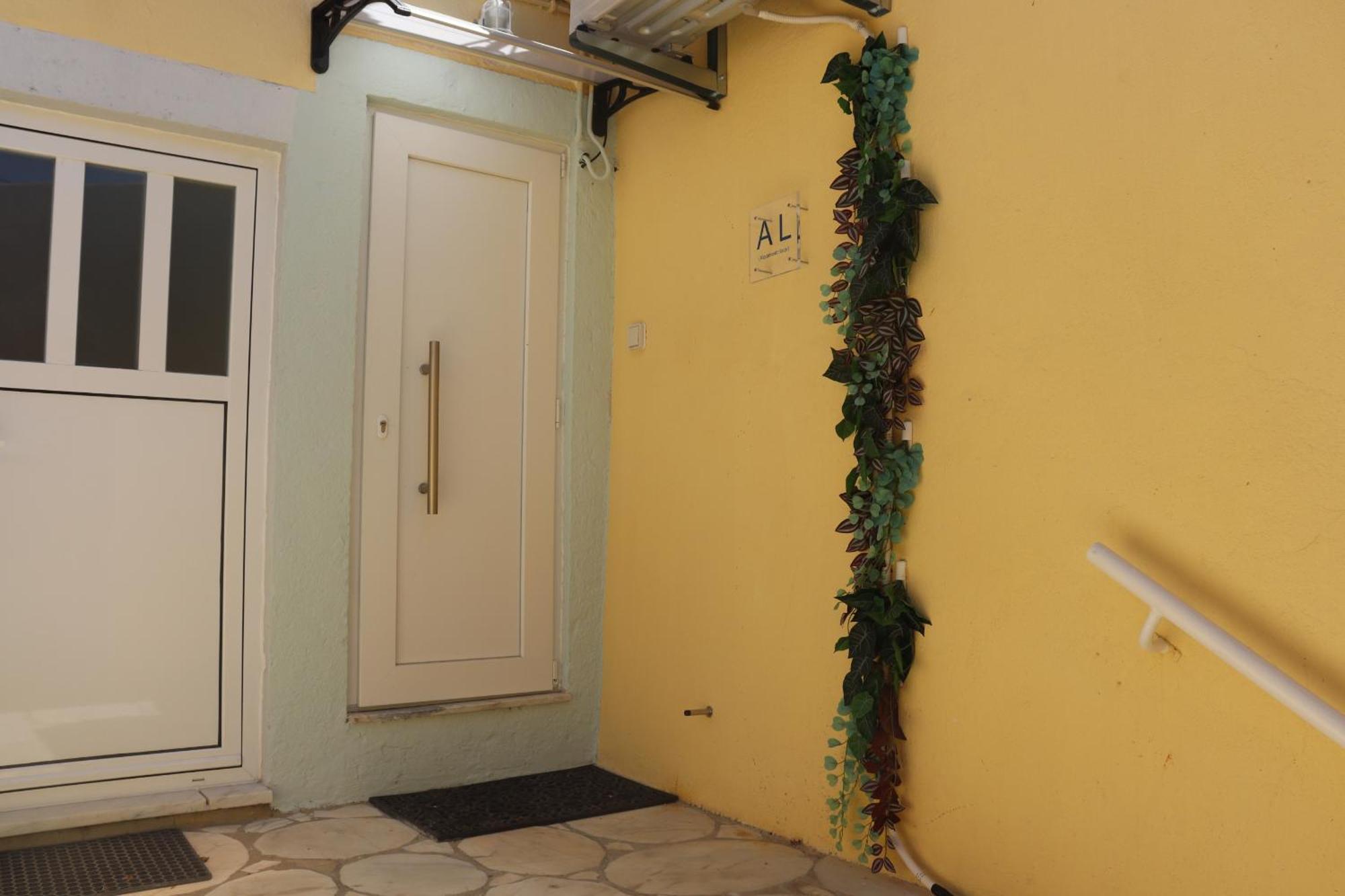 Lisbon, T2 Renewed Duplex With River View, Beato, リスボン エクステリア 写真